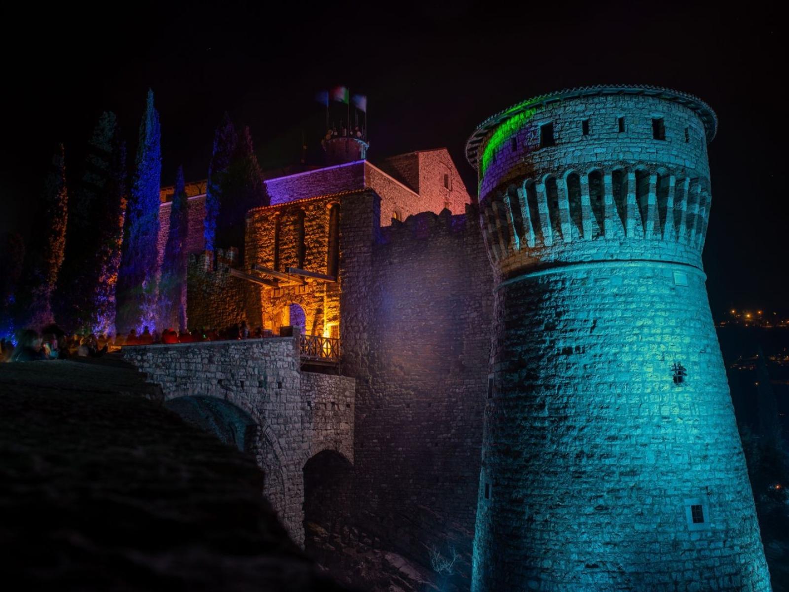 I segreti del Falco d'Italia: Visita Guidata al Castello di Brescia — Cultura a Brescia, mercoledì 8 luglio